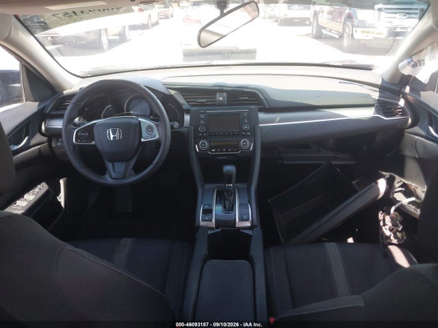 46093157 :رقم المزاد ، 2HGFC2F52HH531399 vin ، 2017 Honda Civic Lx مزاد بيع