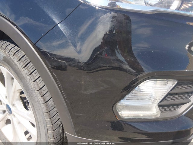46093193 :رقم المزاد ، 1FMCU9GD3KUA80884 vin ، 2019 Ford Escape Se مزاد بيع