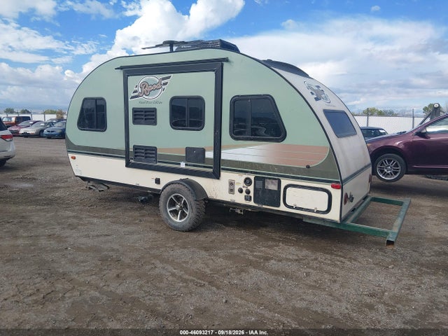 2016 Forest River R Pod მანქანა იყიდება აუქციონზე, vin: 4X4TRPT16G2009908, აუქციონის ნომერი: 46093217