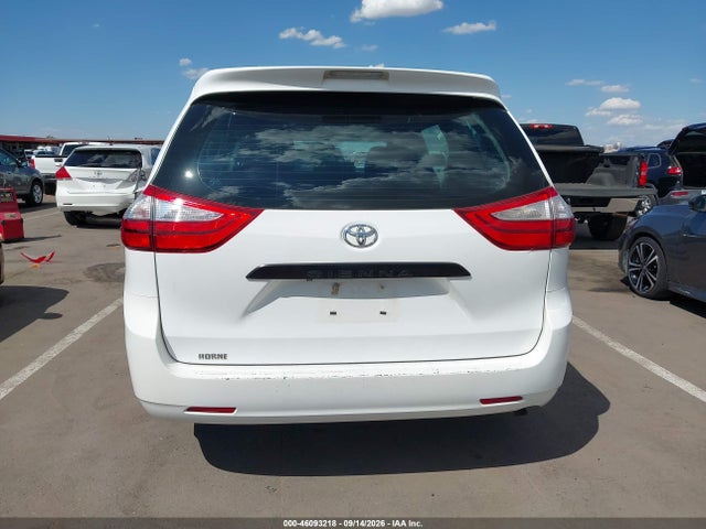 2015 Toyota Sienna L 7 Passenger მანქანა იყიდება აუქციონზე, vin: 5TDZK3DC9FS548706, აუქციონის ნომერი: 46093218