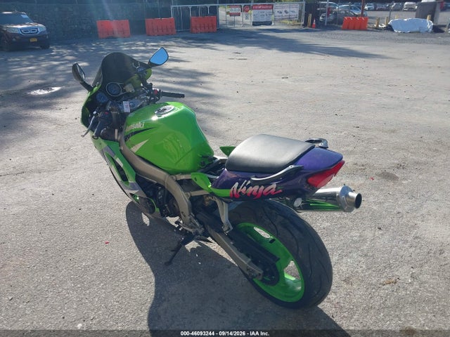 Продажа на аукционе авто 1999 Kawasaki Zx600 G, vin: JKAZX4G17XA028563, номер лота: 46093244