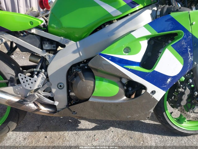 Продажа на аукционе авто 1999 Kawasaki Zx600 G, vin: JKAZX4G17XA028563, номер лота: 46093244