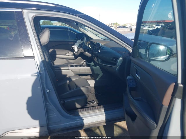 46093285 :رقم المزاد ، JN8BT3BA7PW009992 vin ، 2023 Nissan Rogue Sv Fwd مزاد بيع