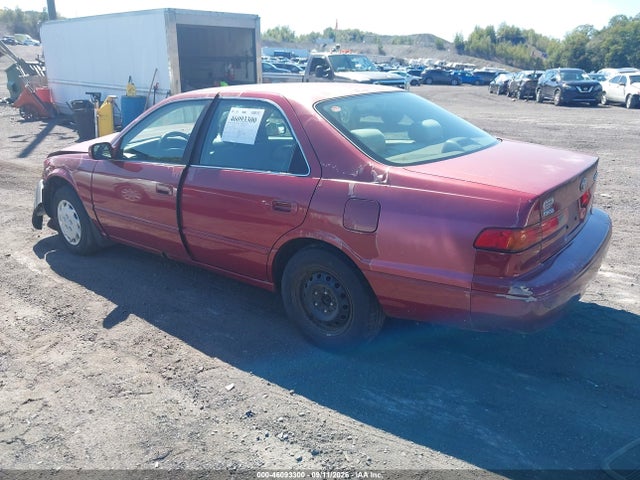 1998 Toyota Camry Le მანქანა იყიდება აუქციონზე, vin: 4T1BG22K0WU830134, აუქციონის ნომერი: 46093300