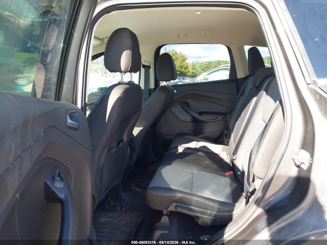 46093316 :رقم المزاد ، 1FMCU9G99HUA92350 vin ، 2017 Ford Escape Se مزاد بيع