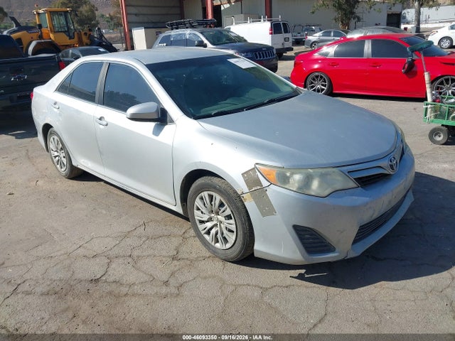 2014 Toyota Camry Le მანქანა იყიდება აუქციონზე, vin: 4T1BF1FK4EU410088, აუქციონის ნომერი: 46093350