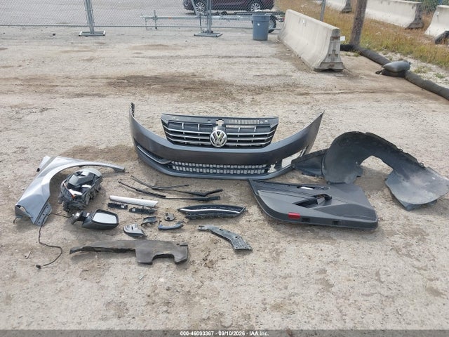 Продажа на аукционе авто 2015 Volkswagen Passat 2.0l Tdi Se, vin: 1VWBV7A30FC045858, номер лота: 46093367