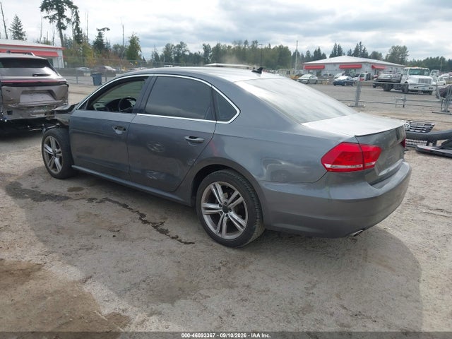 Продажа на аукционе авто 2015 Volkswagen Passat 2.0l Tdi Se, vin: 1VWBV7A30FC045858, номер лота: 46093367