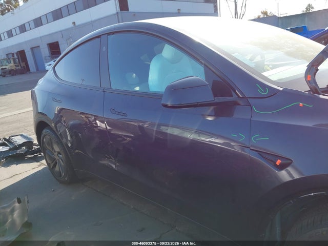 7SAYGDED8TF641567 Tesla Model Y Premium Rear-wheel Drive/rear-wheel Drive