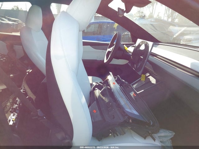 7SAYGDED8TF641567 Tesla Model Y Premium Rear-wheel Drive/rear-wheel Drive