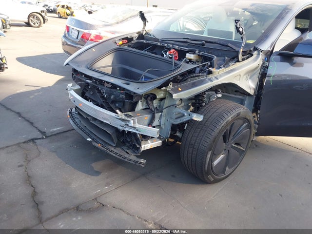 7SAYGDED8TF641567 Tesla Model Y Premium Rear-wheel Drive/rear-wheel Drive