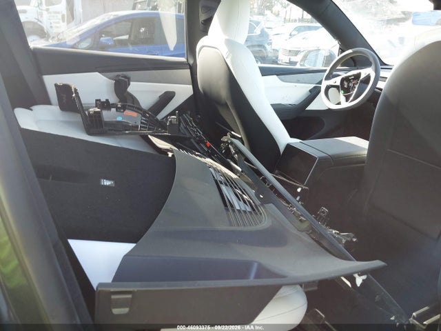 7SAYGDED8TF641567 Tesla Model Y Premium Rear-wheel Drive/rear-wheel Drive