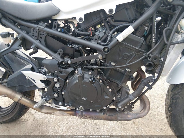 Kawasaki EX400 2023 JKAEXKH14PDAS1119 Image 8