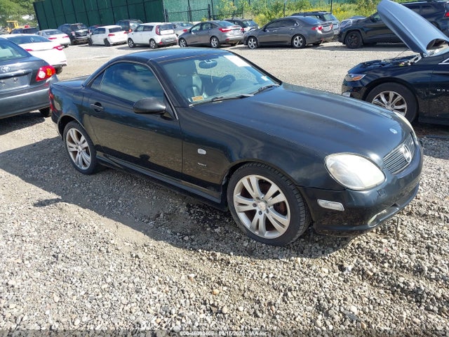 46093408 :رقم المزاد ، WDBKK47F2YF146525 vin ، 2000 Mercedes-benz Slk 230 Kompressor مزاد بيع