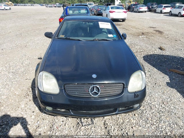 46093408 :رقم المزاد ، WDBKK47F2YF146525 vin ، 2000 Mercedes-benz Slk 230 Kompressor مزاد بيع