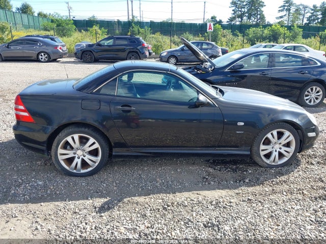 46093408 :رقم المزاد ، WDBKK47F2YF146525 vin ، 2000 Mercedes-benz Slk 230 Kompressor مزاد بيع