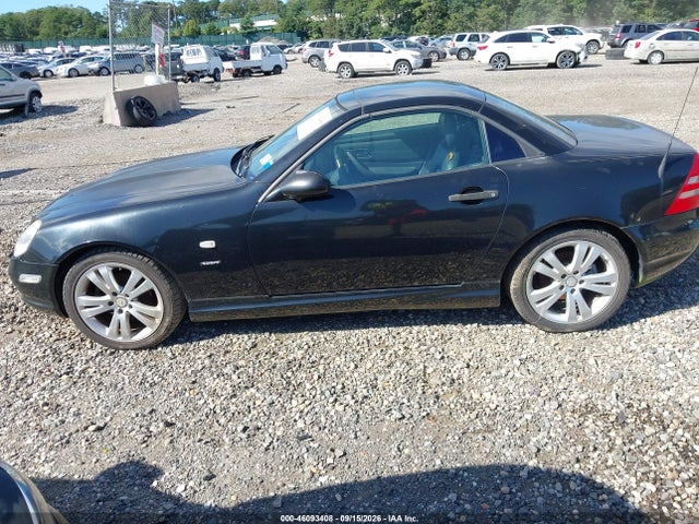 46093408 :رقم المزاد ، WDBKK47F2YF146525 vin ، 2000 Mercedes-benz Slk 230 Kompressor مزاد بيع