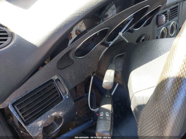 46093408 :رقم المزاد ، WDBKK47F2YF146525 vin ، 2000 Mercedes-benz Slk 230 Kompressor مزاد بيع
