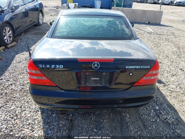 46093408 :رقم المزاد ، WDBKK47F2YF146525 vin ، 2000 Mercedes-benz Slk 230 Kompressor مزاد بيع