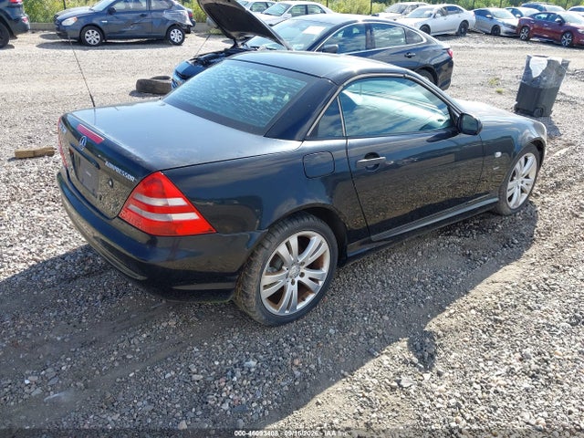 46093408 :رقم المزاد ، WDBKK47F2YF146525 vin ، 2000 Mercedes-benz Slk 230 Kompressor مزاد بيع
