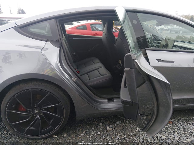 Aukcja sprzedaży 2024 Tesla Model 3 Performance All-wheel Drive, vin: 5YJ3E1ET1RF856588, numer aukcji: 46093432