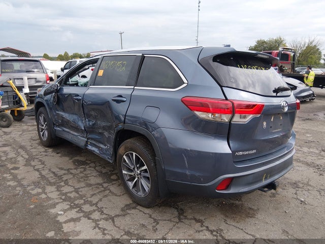 2019 Toyota Highlander Xle მანქანა იყიდება აუქციონზე, vin: 5TDJZRFH2KS977670, აუქციონის ნომერი: 46093452