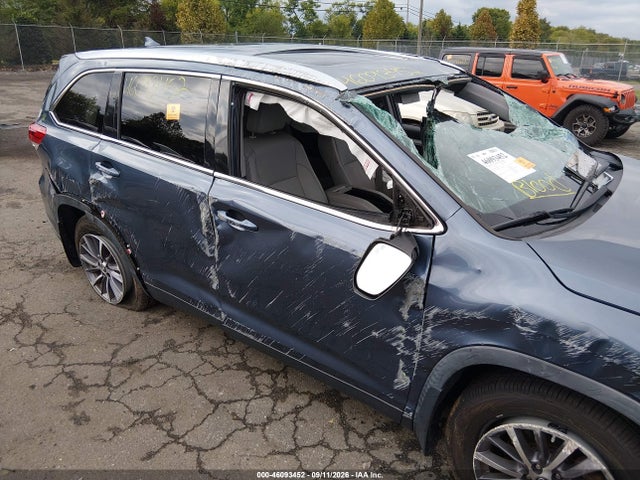 2019 Toyota Highlander Xle მანქანა იყიდება აუქციონზე, vin: 5TDJZRFH2KS977670, აუქციონის ნომერი: 46093452