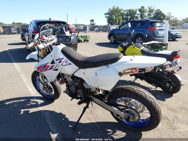Suzuki Dr-z400 Sm 2023 JS1SK44A8P7101196 Image 3