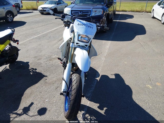 Suzuki Dr-z400 Sm 2023 JS1SK44A8P7101196 Image 5