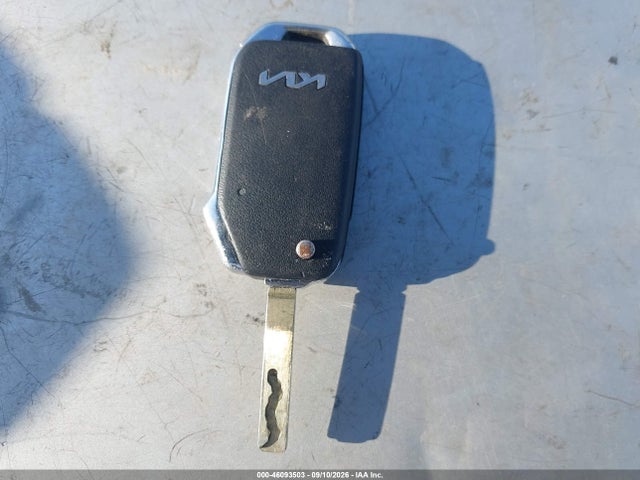 KIA NIRO LX 2022 KNDCB3LC8N5531942 Image 11