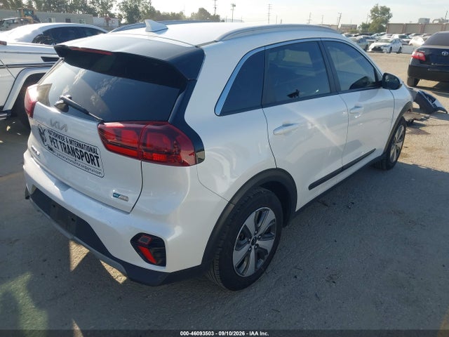 KIA NIRO LX 2022 KNDCB3LC8N5531942 Image 4