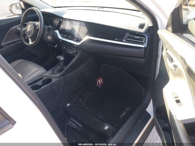 KIA NIRO LX 2022 KNDCB3LC8N5531942 Image 5