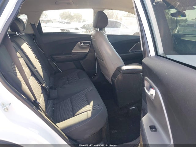 KIA NIRO LX 2022 KNDCB3LC8N5531942 Image 8