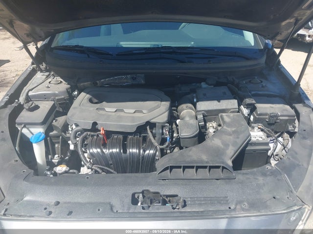 5NPE24AF6JH674605 Hyundai SONATA SE