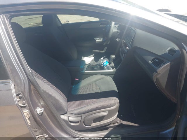 5NPE24AF6JH674605 Hyundai SONATA SE
