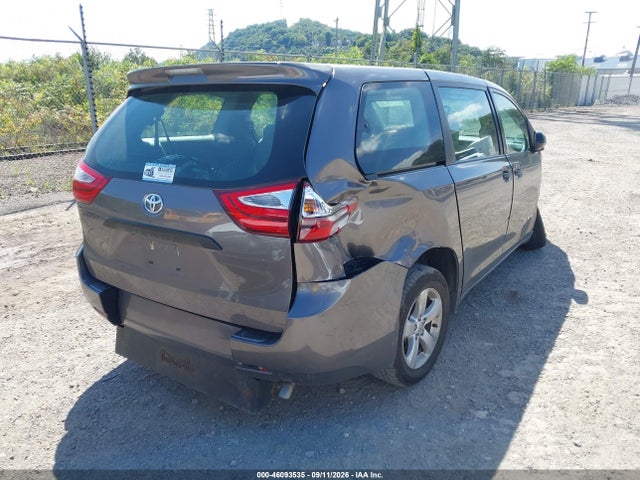 Продаж на аукціоні авто 2017 Toyota Sienna L 7 Passenger, vin: 5TDZZ3DC2HS889850, номер лоту: 46093535