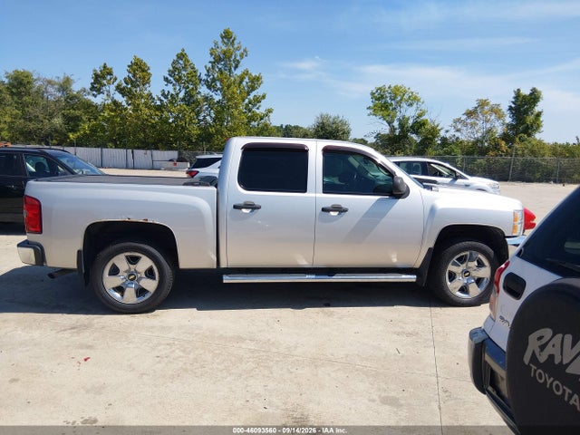 46093560 :رقم المزاد ، 3GCPCSE02BG321935 vin ، 2011 Chevrolet Silverado 1500 Lt مزاد بيع