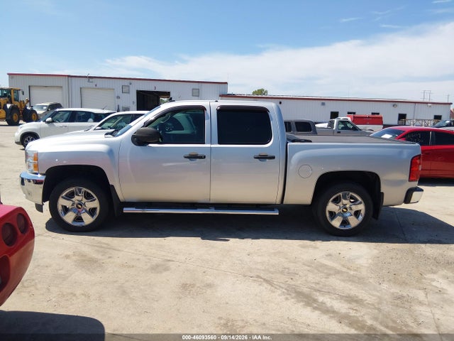 46093560 :رقم المزاد ، 3GCPCSE02BG321935 vin ، 2011 Chevrolet Silverado 1500 Lt مزاد بيع