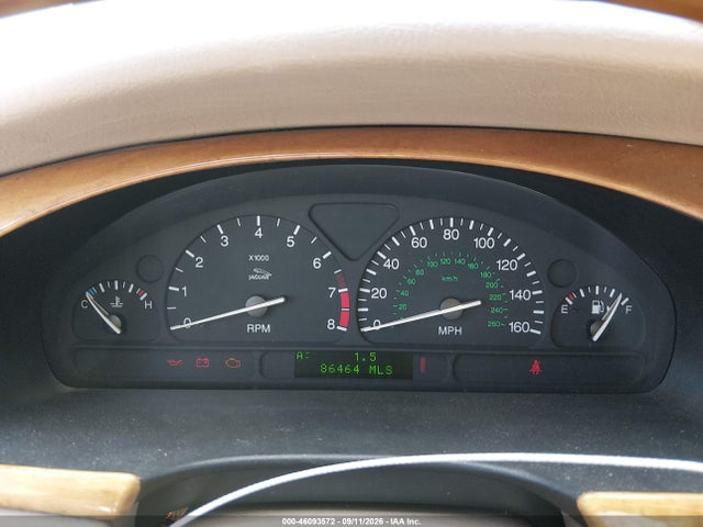 46093572 :رقم المزاد ، SAJDA01D5YGL04624 vin ، 2000 Jaguar S-type 4.0l V8 مزاد بيع