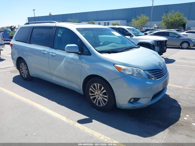 Продаж на аукціоні авто 2017 Toyota Sienna Xle 8 Passenger, vin: 5TDYZ3DC2HS791672, номер лоту: 46093584