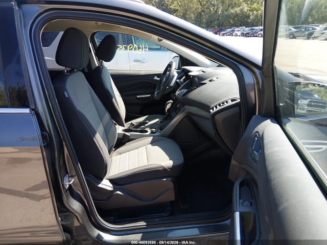 2016 Ford Escape Se მანქანა იყიდება აუქციონზე, vin: 1FMCU0GX9GUC24547, აუქციონის ნომერი: 46093598