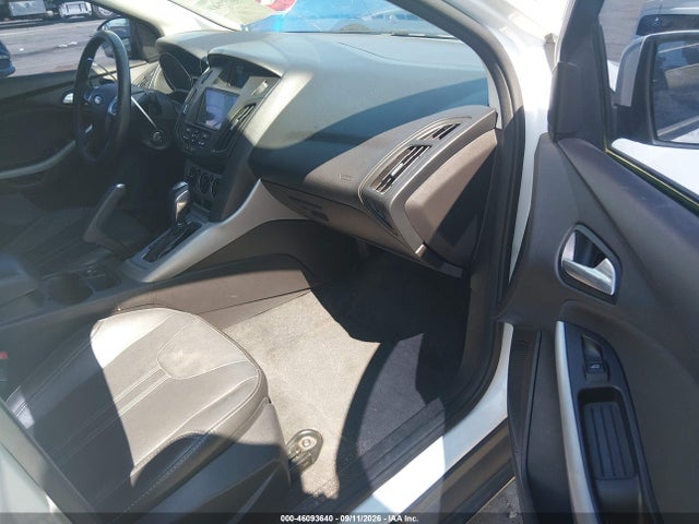46093640 :رقم المزاد ، 1FADP3F25EL231320 vin ، 2014 Ford Focus Se مزاد بيع