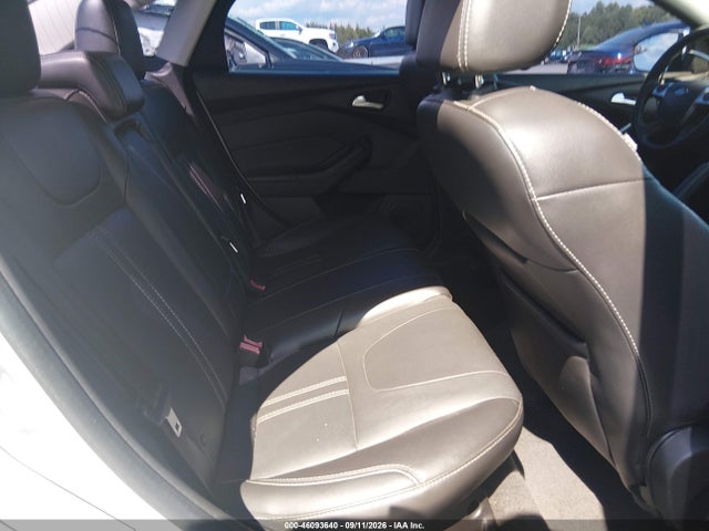 46093640 :رقم المزاد ، 1FADP3F25EL231320 vin ، 2014 Ford Focus Se مزاد بيع