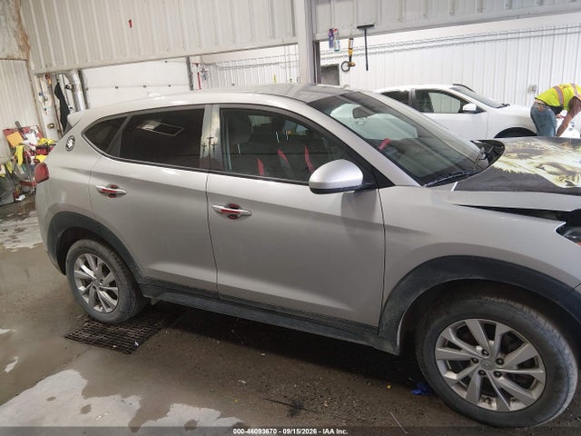 KM8J2CA47LU194326 Hyundai TUCSON SE