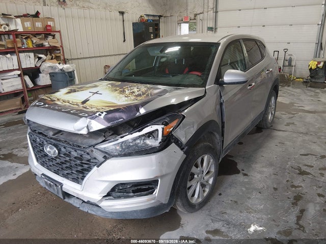 KM8J2CA47LU194326 Hyundai TUCSON SE