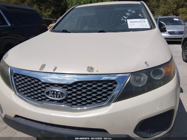 Продажа на аукционе авто 2011 Kia Sorento Lx, vin: 5XYKT3A15BG053704, номер лота: 46093676