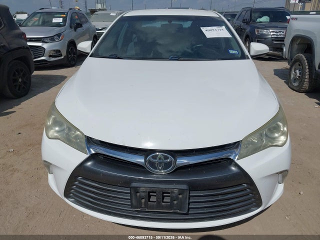 2017 Toyota Camry Le მანქანა იყიდება აუქციონზე, vin: 4T1BF1FK6HU661473, აუქციონის ნომერი: 46093715