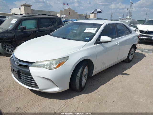 2017 Toyota Camry Le მანქანა იყიდება აუქციონზე, vin: 4T1BF1FK6HU661473, აუქციონის ნომერი: 46093715