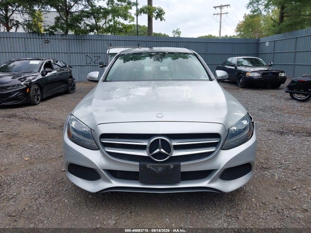 Aukcja sprzedaży 2017 Mercedes-benz C 300 4matic, vin: 55SWF4KB9HU185532, numer aukcji: 46093718