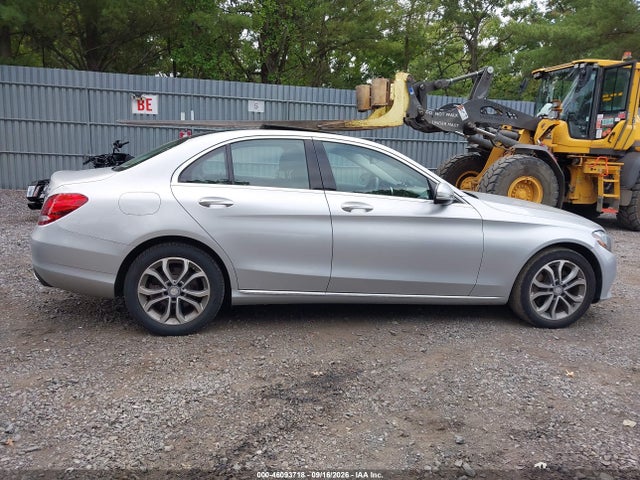 Aukcja sprzedaży 2017 Mercedes-benz C 300 4matic, vin: 55SWF4KB9HU185532, numer aukcji: 46093718